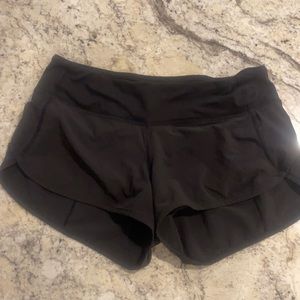 Lululemon Shorts Size 4